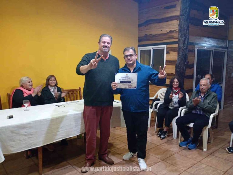 Entrega de Diplomas Leandro N. Alem